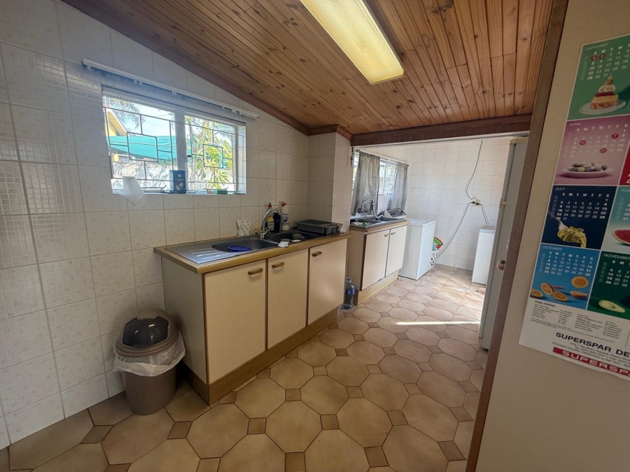 7 Bedroom Property for Sale in Bothasrus Eastern Cape